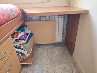 Mueble habitación: armario, cama y mesa