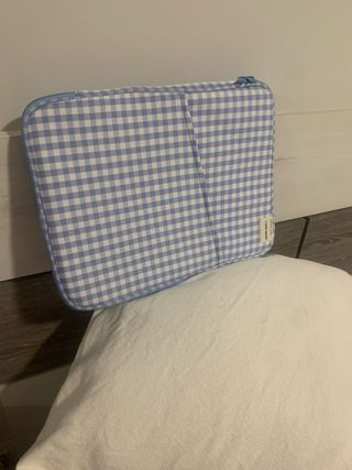 Funda portátil cuadros azul