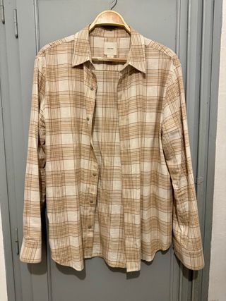 Camisa Calvin Klein cuadros beige y marrón