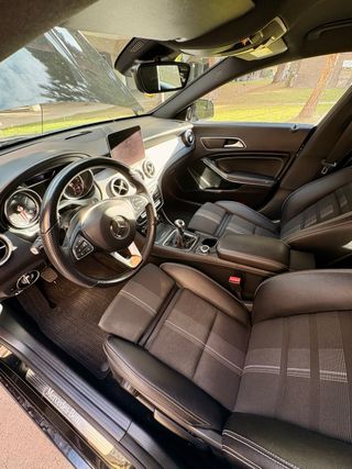 Mercedes-Benz Clase CLA 2018