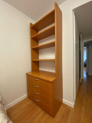 Estantería madera con 4 cajones