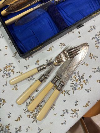 Juego cubiertos pescado antiguos 12 piezas