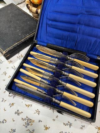 Juego cubiertos pescado antiguos 12 piezas