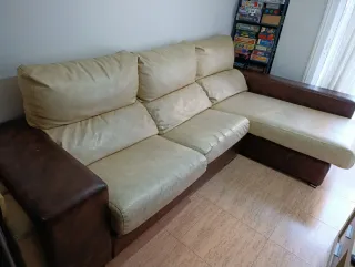 Sofá Chaiselongue Piel Beige y Marrón