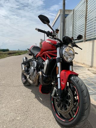 Ducati Monster 1200 Roja 2017