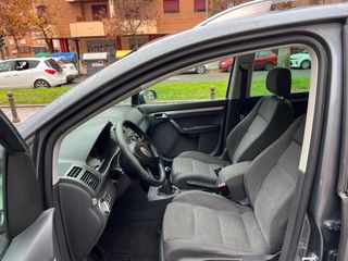 VOLKSWAGEN TOURAN 2.0 TDi 140CV !! 3.750€ !!