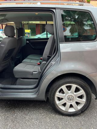 VOLKSWAGEN TOURAN 2.0 TDi 140CV !! 3.750€ !!