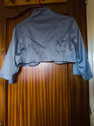 Americana corta gris talla única