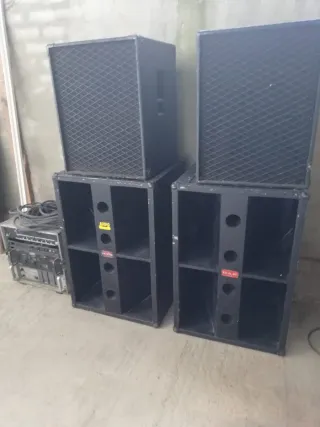 Equipo de sonido profesional DAS. 5.000 vatios