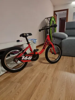Bicicleta infantil roja SPEED 160
