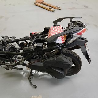 Mitt 125cc Desmontada