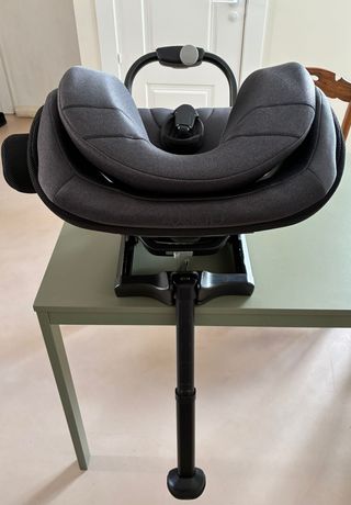 Axkid One + 2 Silla de Coche