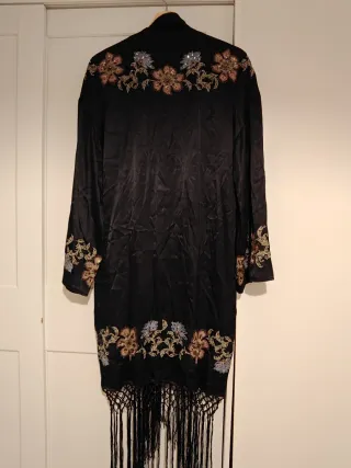 Kimono bordado con flecos • edicion limitada