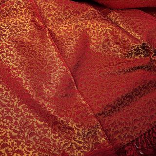 Mantón de Fallera Rojo y Dorado sin estrenar