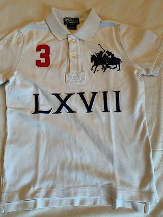 Polo Ralph Lauren e pantaloni Diadora