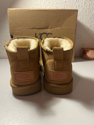 Botas UGG Marrones Talla [Talla]