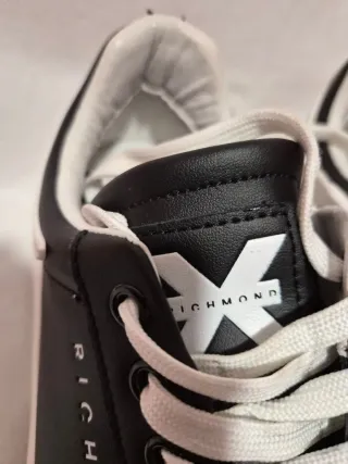 Scarpe Richmond Nere e Bianche