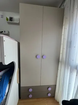 Armario infantil 2 puertas y 2 cajones