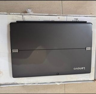 Ordenador Portátil Lenovo i5 8a Generación.
