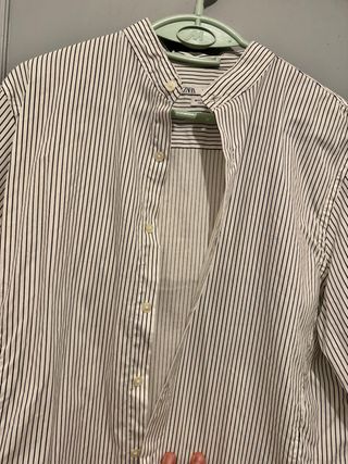 Camisa Zara Rayas Blancas y Negras