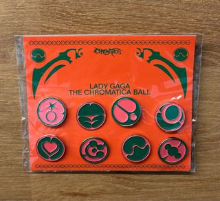 Set Merchandising Lady Gaga Chromatica Ball Tour