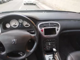Peugeot 607 2007