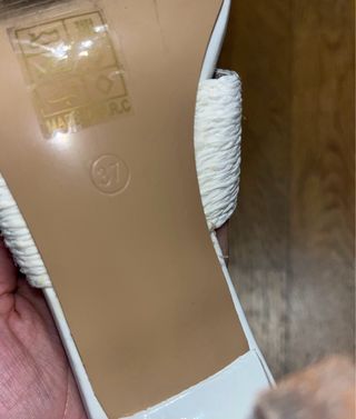 Sandalias tacón blancas Ideal Shoes T.37