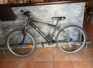 Bicicleta de Montaña Negra