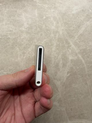 iPod Nano 2ª Gen 2GB Plata + Cable