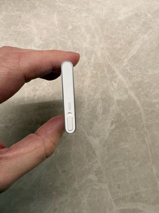 iPod Nano 2ª Gen 2GB Plata + Cable