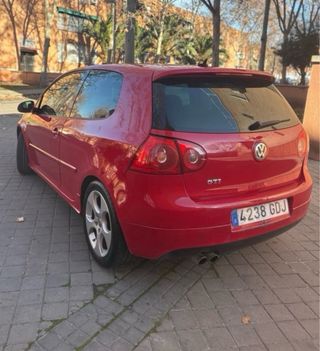 Volkswagen Golf 2005