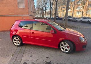 Volkswagen Golf 2005