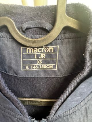 Chaqueta Macron Real Sociedad Talla XS 146-158cn