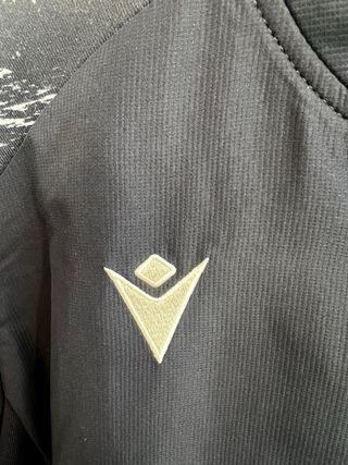 Chaqueta Macron Real Sociedad Talla XS 146-158cn