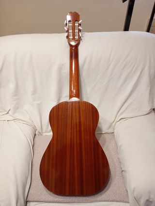 Guitarra Admira Fiesta Clásica