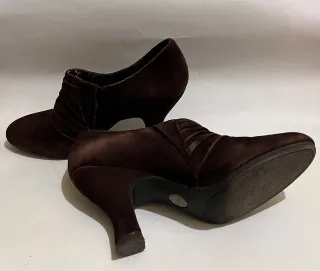 Botines de ante marrón