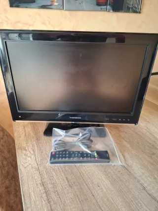 Televisor Thomson Negro 22 pulgadas