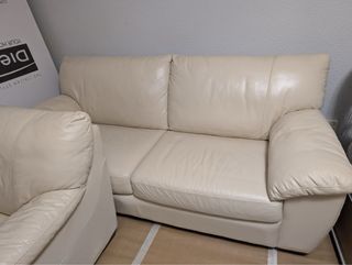 Sofás de piel color marfil
