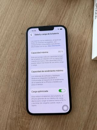 iPhone 13 128GB Negro + Cargador y Fundas