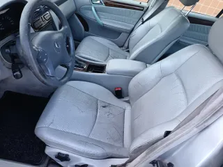 Mercedes-Benz Clase C 2004