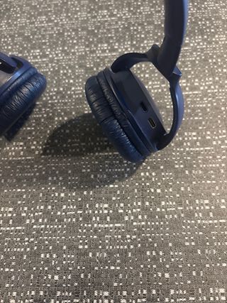 Cascos JBL Azules