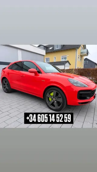 Porsche Cayenne 2021