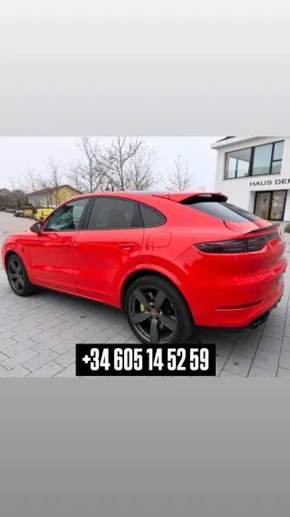 Porsche Cayenne 2021