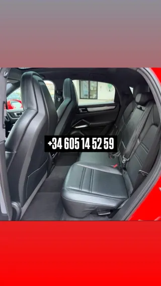 Porsche Cayenne 2021