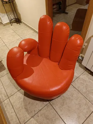 Sillón infantil rojo