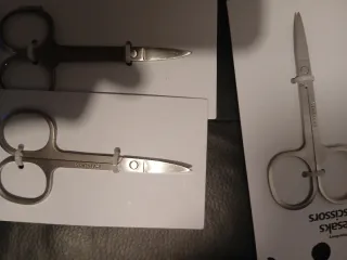 Tijeras de acero inoxidable para manicura