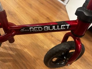 Bicicleta Chicco Red Bullet sin pedales 2-5 años