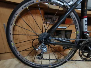 Bicicleta carretera carbono, ruedas carbono