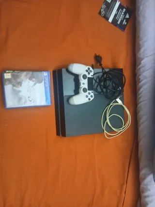 PS4 (PlayStation 4) Negra + Mando + Syberia 3