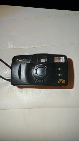 Cámara analógica Canon Prima BF-80